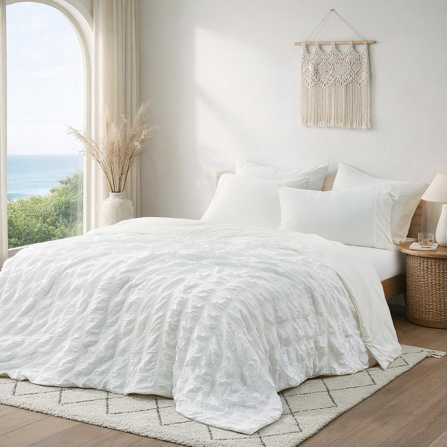Cooling Seersucker Lightweight Comforter