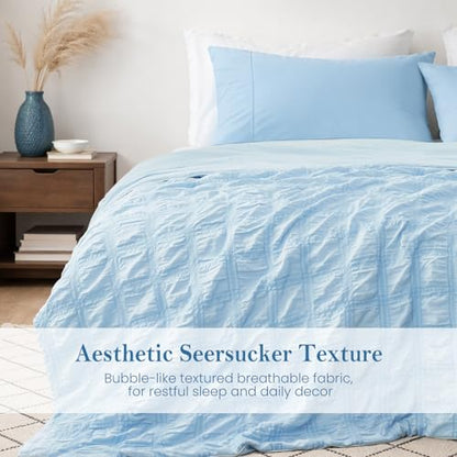Cooling Seersucker Lightweight Comforter