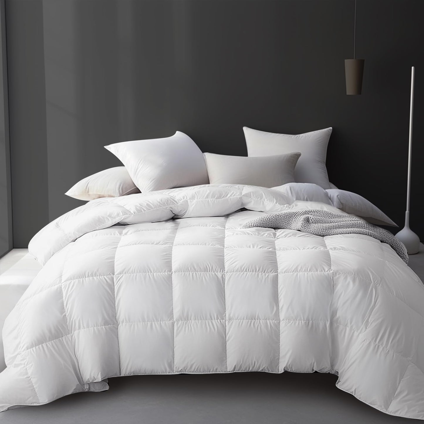 Hotel Grand Luxury White Goose Feather Down Fiber Comforter