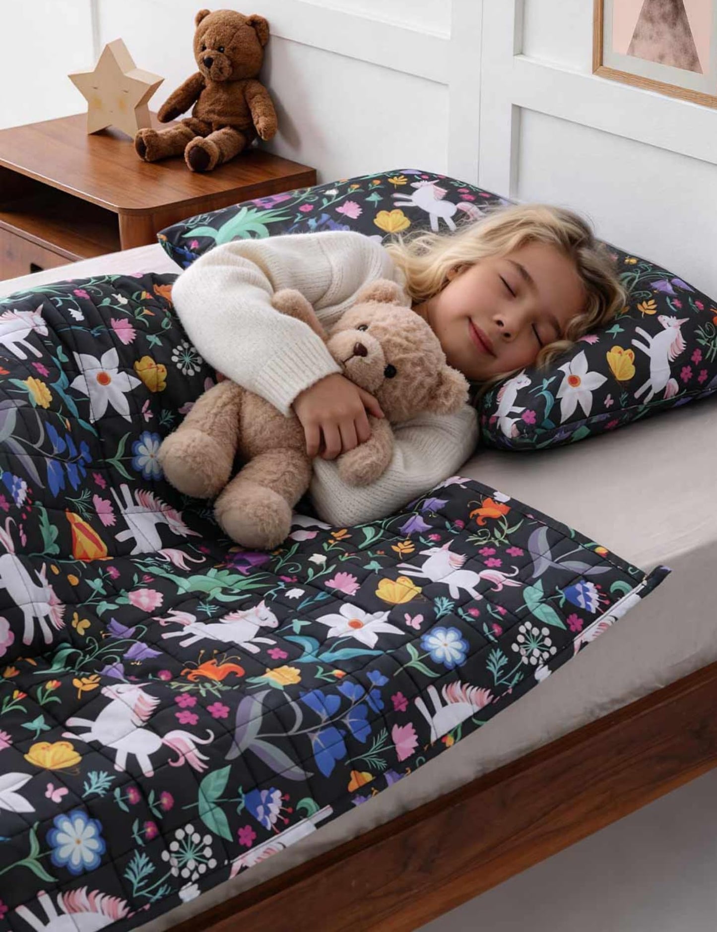 Weighted Blanket with Even Comfort and Softness