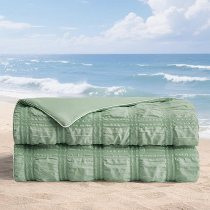 Cooling Seersucker Lightweight Comforter