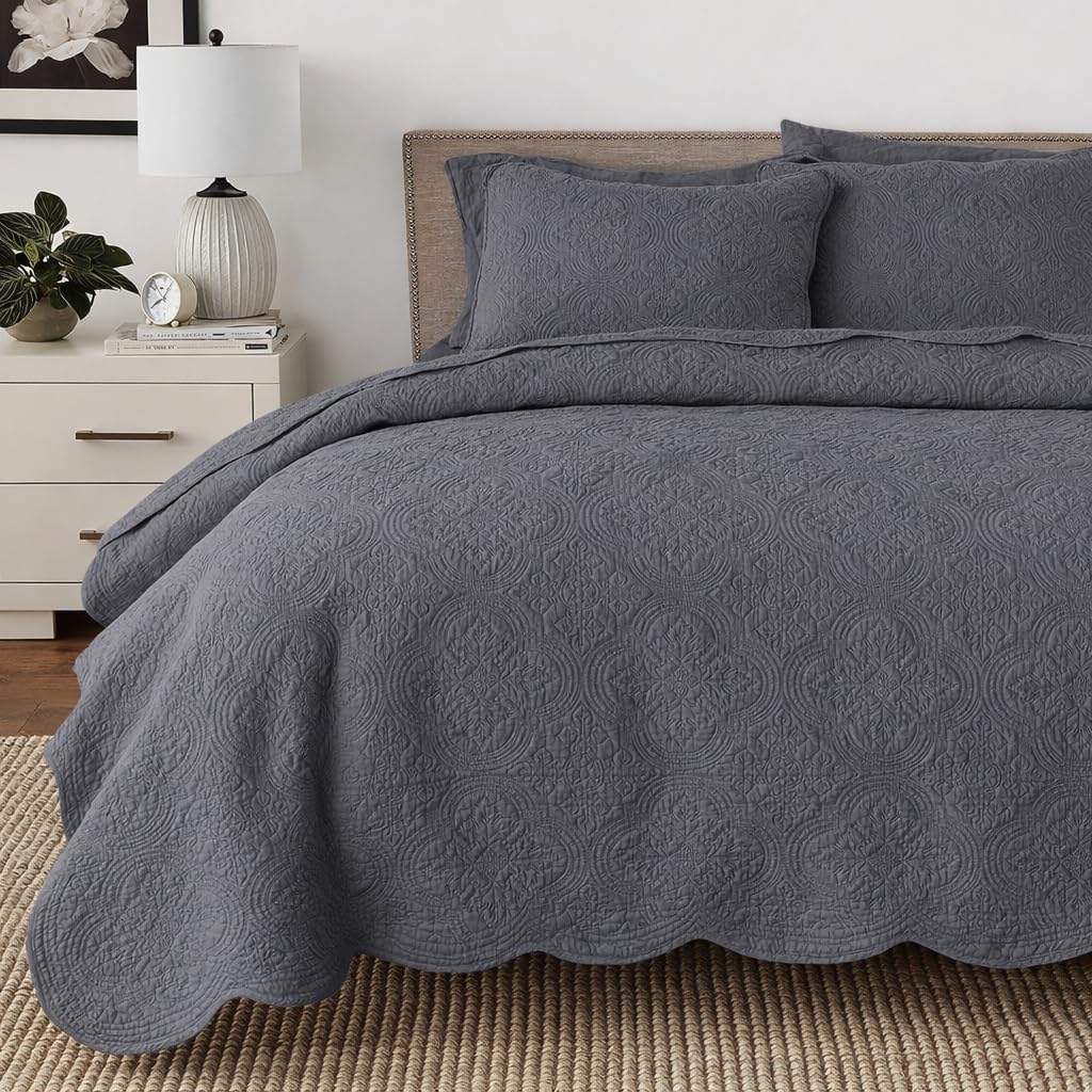 Textured Cotton Quilted Bedspread Set