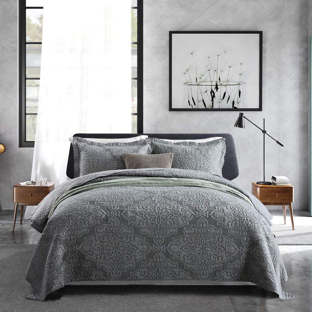 Patchwork Floral Quilt Bedspread Set