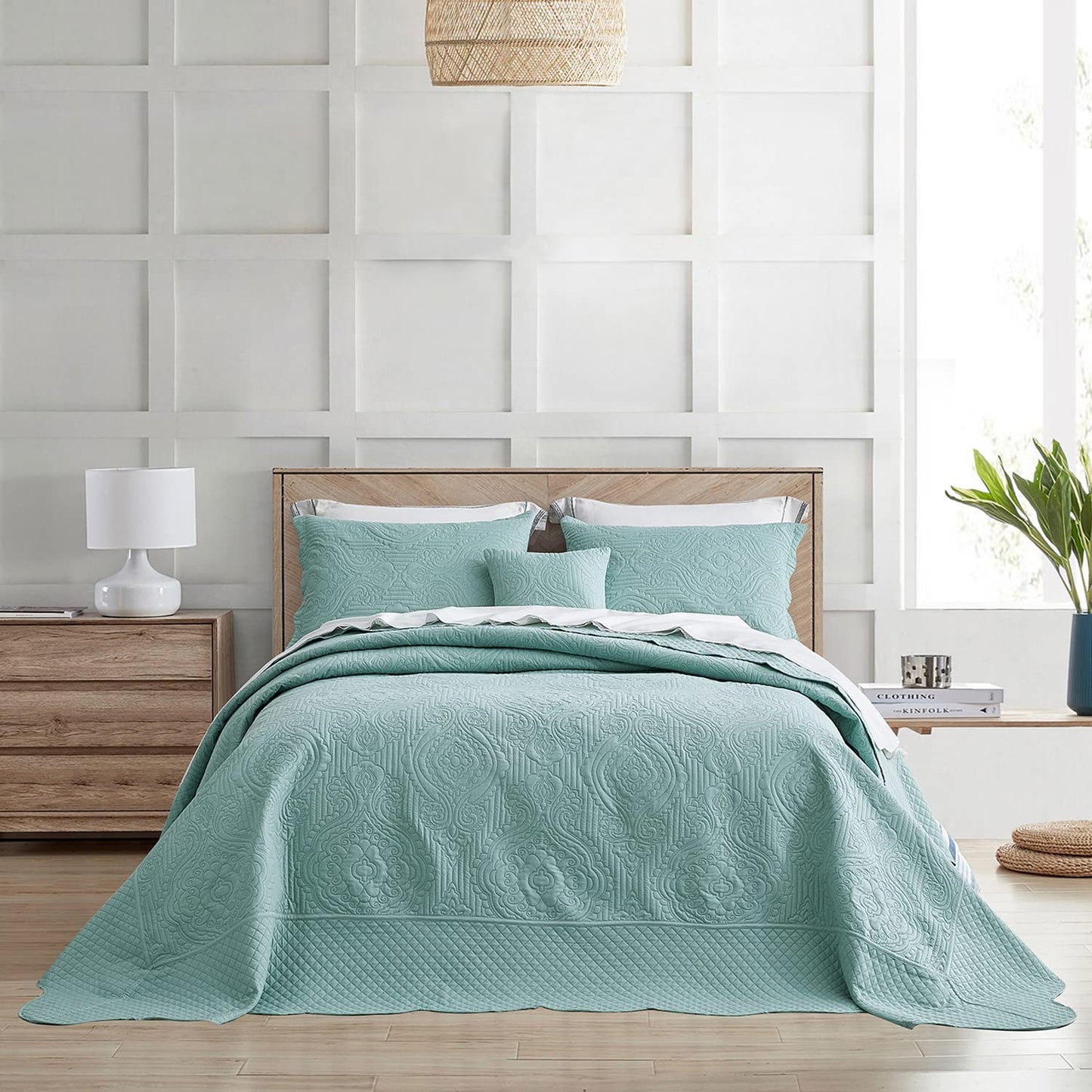 Paisley Pattern Bedspread Coverlet Set