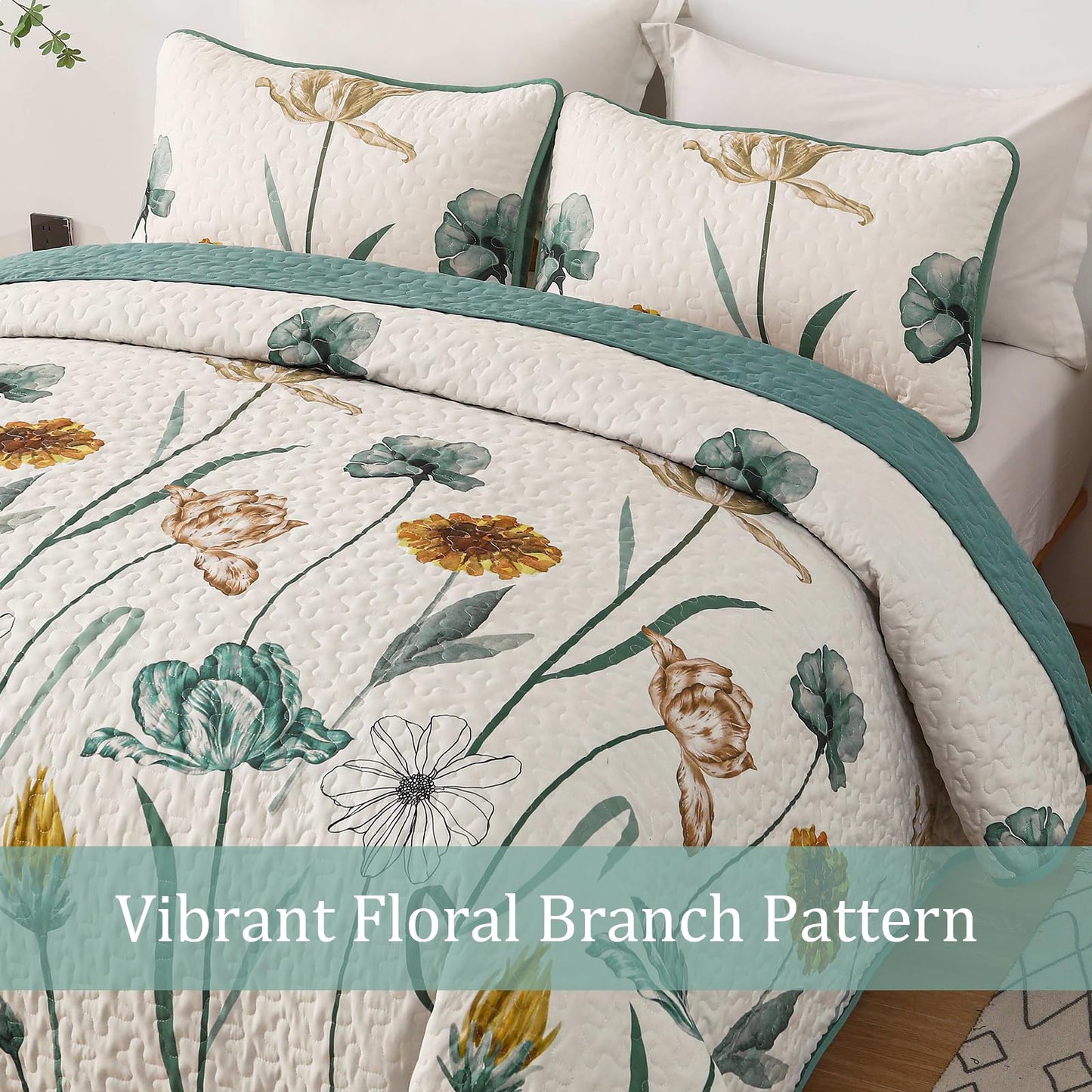 Floral Lightweight Microfiber Quilt Set