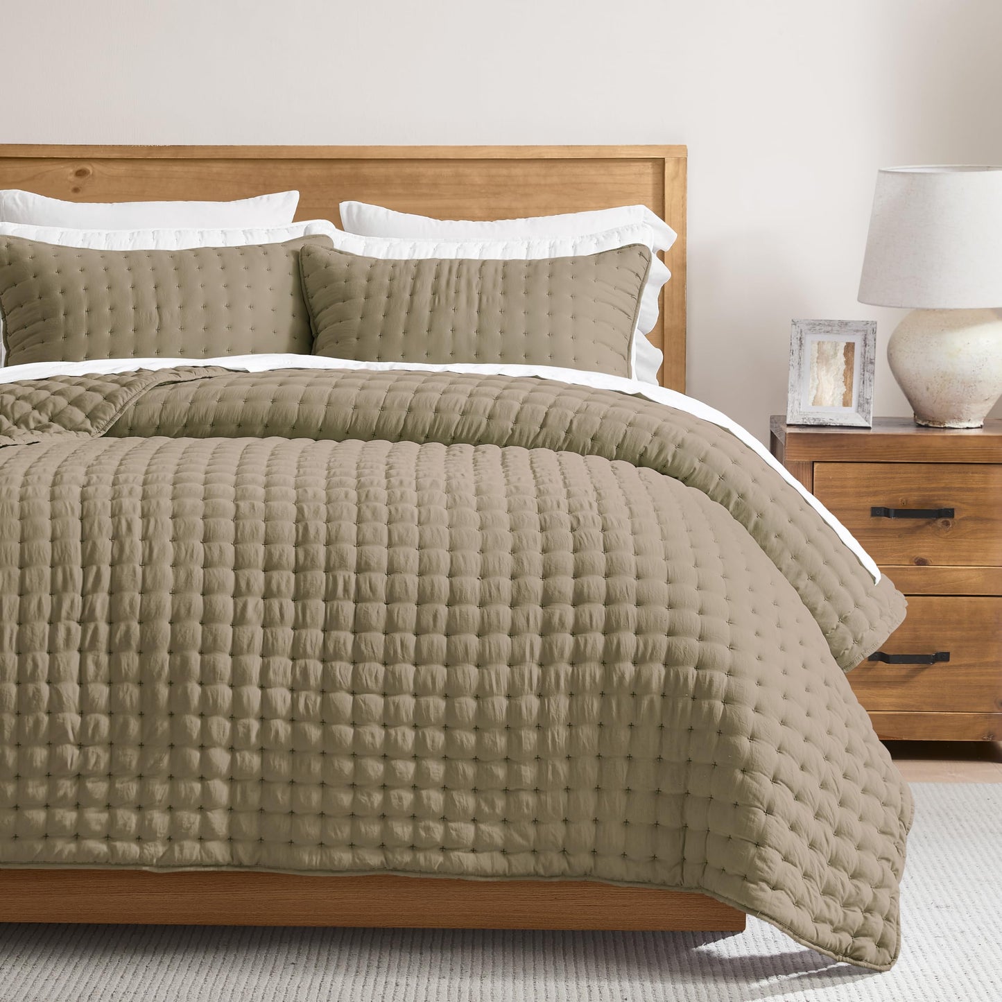 Lightweight Quilted Bedspread Coverlet Set