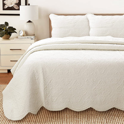 Textured Cotton Quilted Bedspread Set