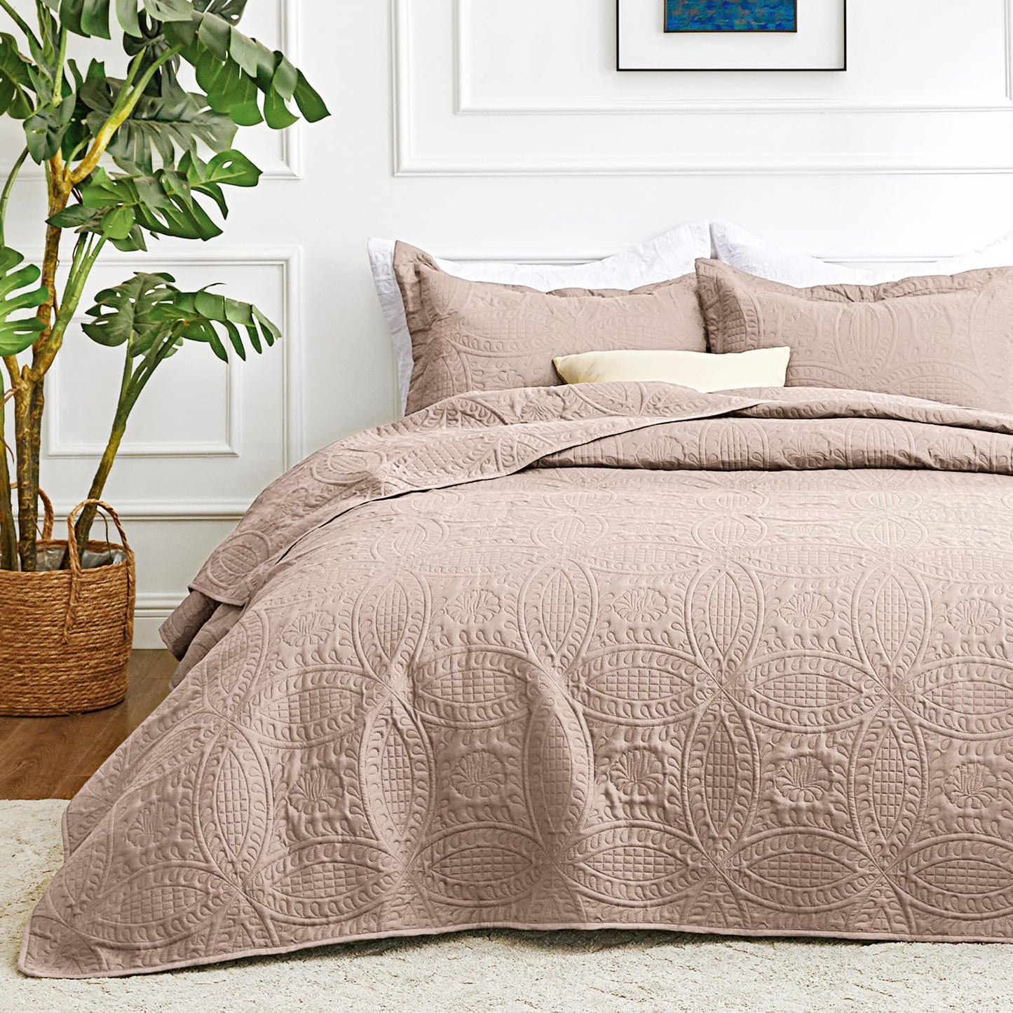 Brushed Microfiber Lightweight Quilt Set