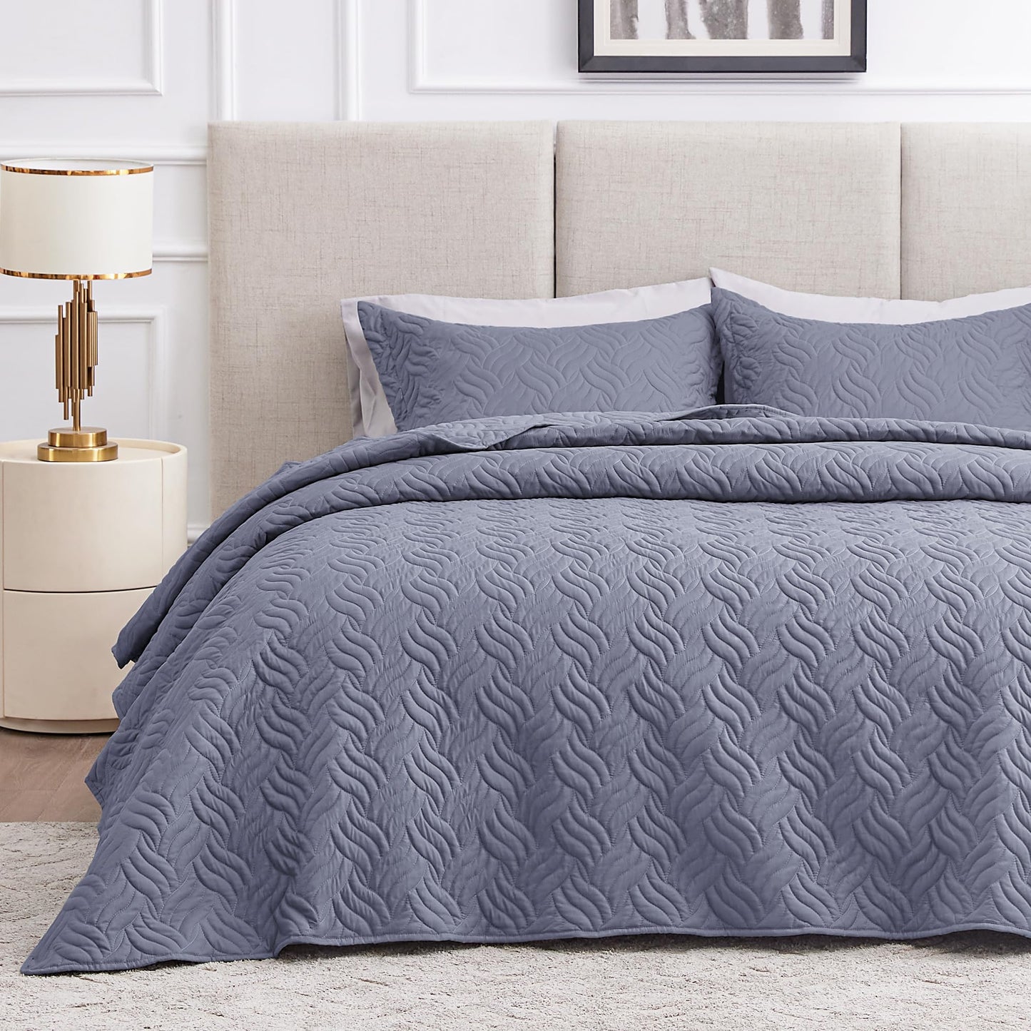 Brushed Microfiber Lightweight Quilt Set