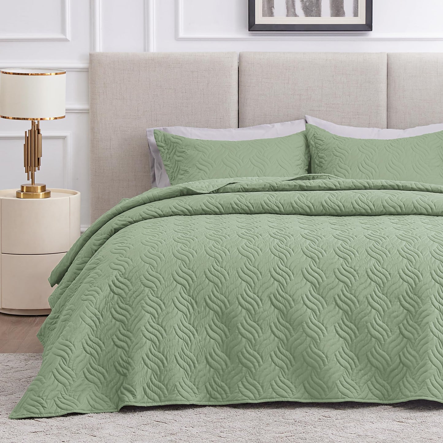 Brushed Microfiber Lightweight Quilt Set