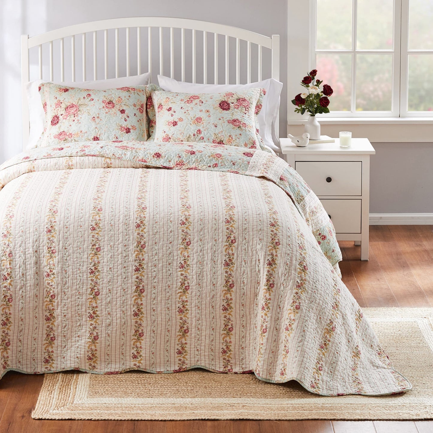 Antique Rose Cotton Quilt Set