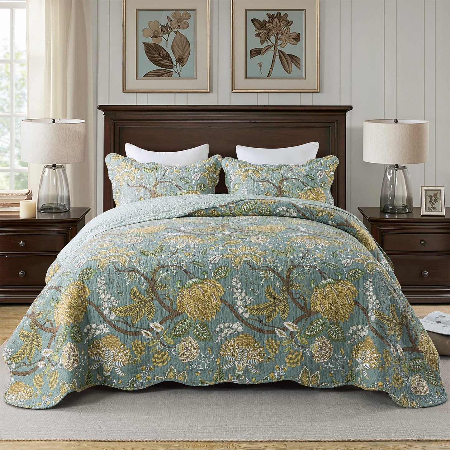 Patchwork Floral Quilt Bedspread Set