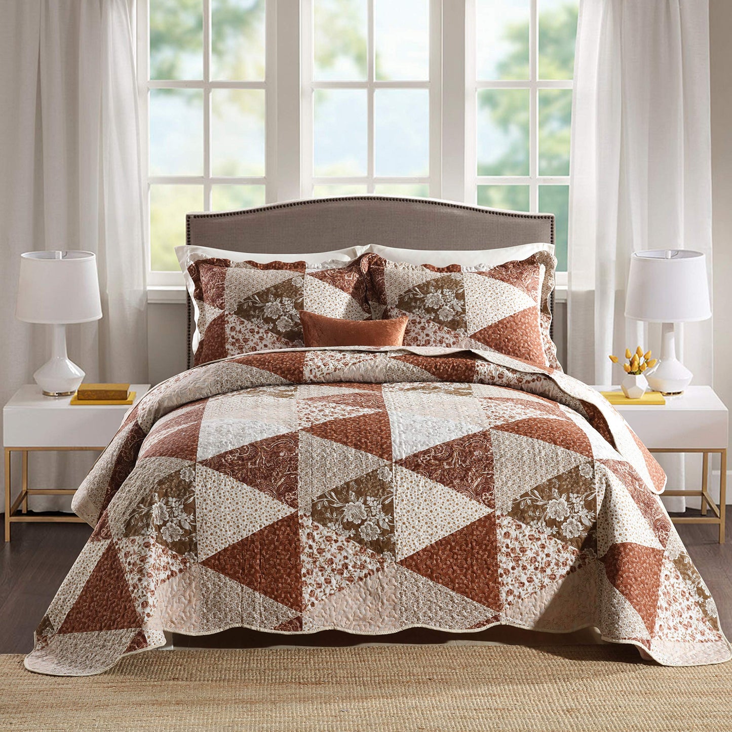 Patchwork Floral Quilt Bedspread Set